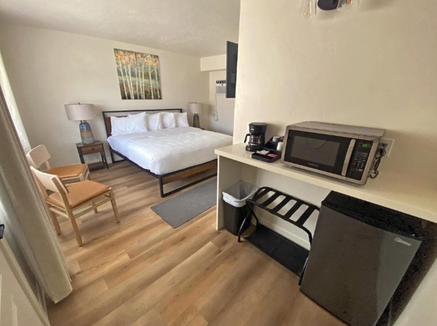 89 & Nine Motel Mount Carmel Junction Extérieur photo